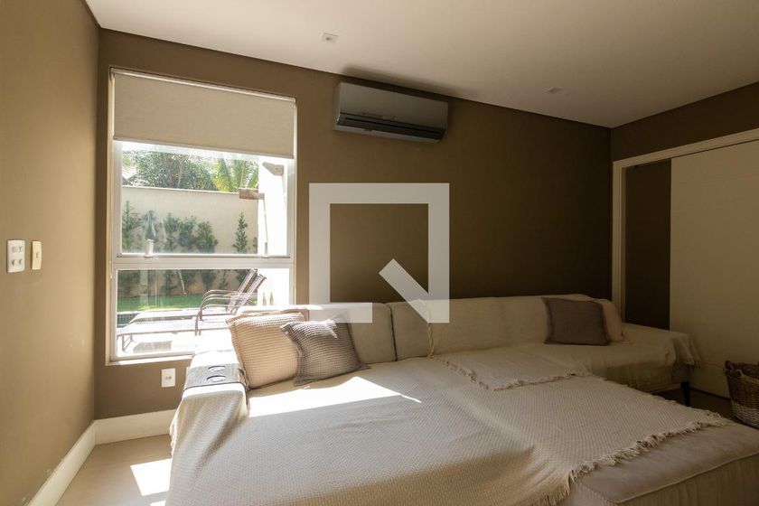 Casa à Venda - Swiss Park, 5 Quartos,  412 m2 em , Campinas - sp | SoloBR