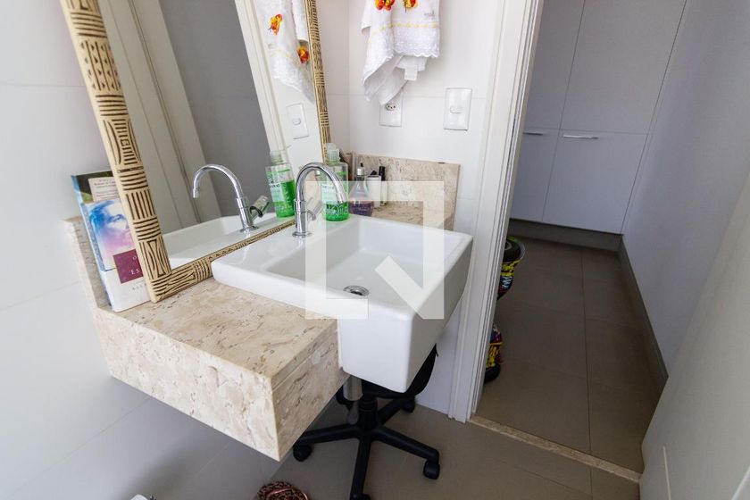 Casa à Venda - Swiss Park, 5 Quartos,  412 m2 em , Campinas - sp | SoloBR