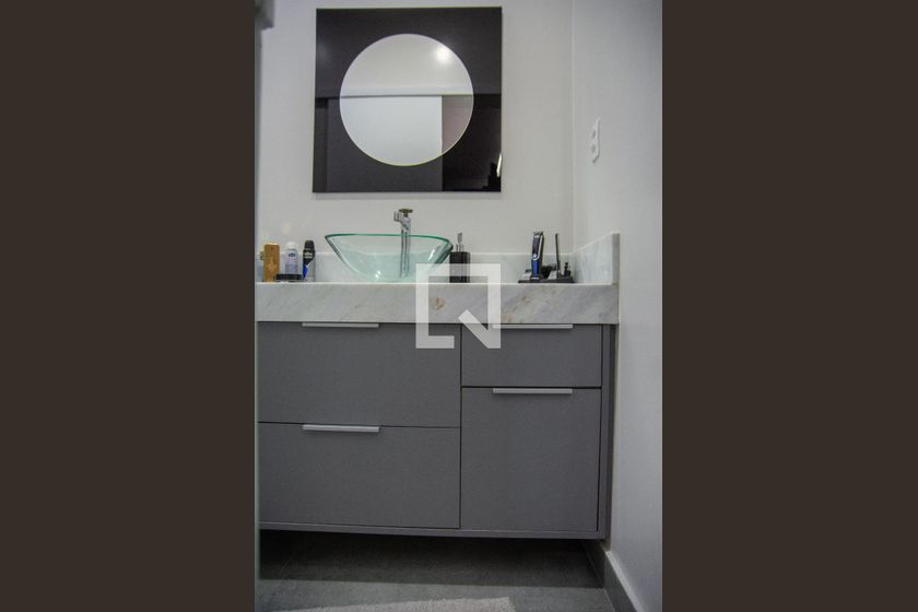 Casa à Venda - Swiss Park, 2 Quartos,  190 m2 em , Campinas - sp | SoloBR