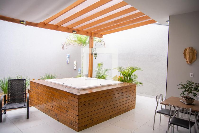Casa à Venda - Swiss Park, 2 Quartos,  190 m2 em , Campinas - sp | SoloBR