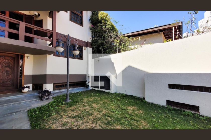 Casa à Venda - Jardim Flamboyant, 4 Quartos,  498 m2 em , Campinas - sp | SoloBR