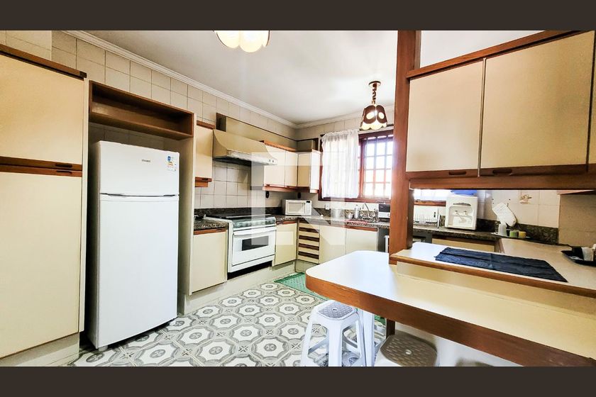 Casa à Venda - Jardim Flamboyant, 4 Quartos,  498 m2 em , Campinas - sp | SoloBR
