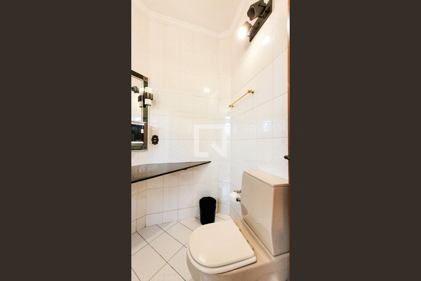 Casa à Venda - Jardim Flamboyant, 4 Quartos,  498 m2 em , Campinas - sp | SoloBR