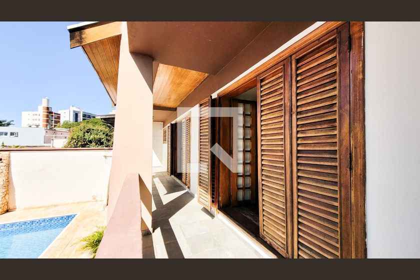 Casa à Venda - Jardim Flamboyant, 4 Quartos,  498 m2 em , Campinas - sp | SoloBR