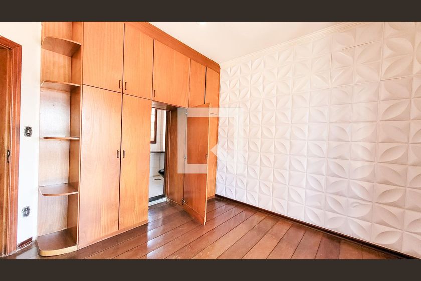 Casa à Venda - Jardim Flamboyant, 4 Quartos,  498 m2 em , Campinas - sp | SoloBR