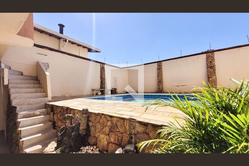 Casa à Venda - Jardim Flamboyant, 4 Quartos,  498 m2 em , Campinas - sp | SoloBR
