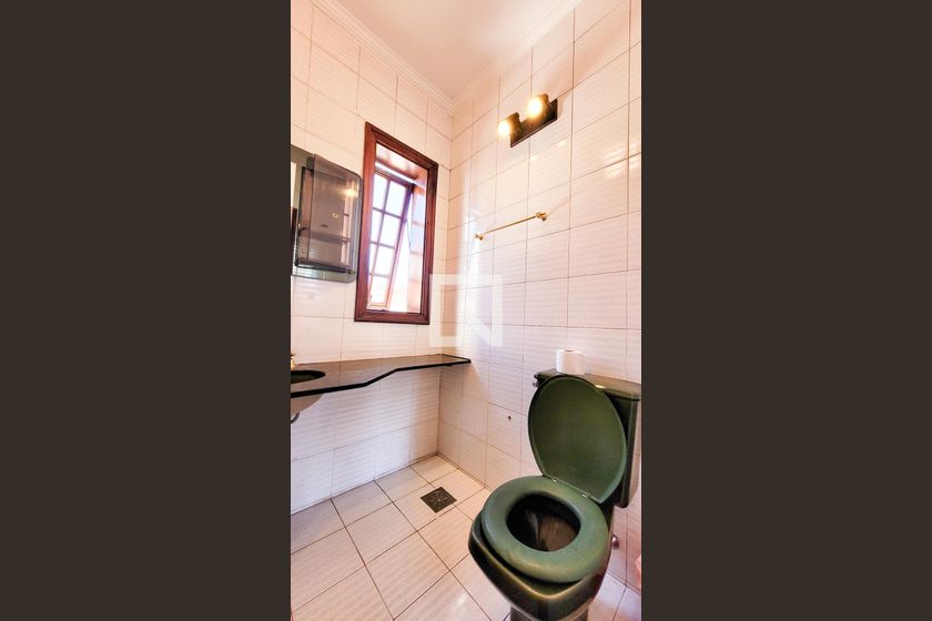 Casa à Venda - Jardim Flamboyant, 4 Quartos,  498 m2 em , Campinas - sp | SoloBR