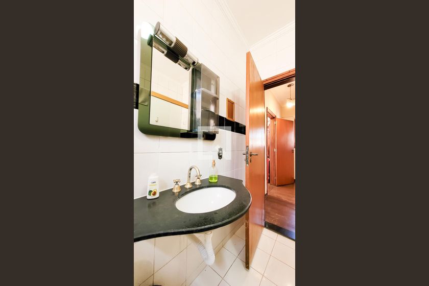Casa à Venda - Jardim Flamboyant, 4 Quartos,  498 m2 em , Campinas - sp | SoloBR