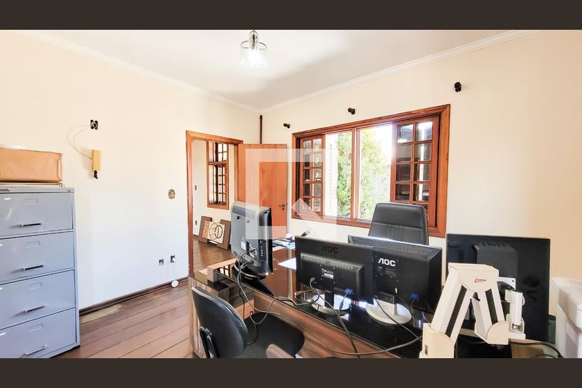 Casa à Venda - Jardim Flamboyant, 4 Quartos,  498 m2 em , Campinas - sp | SoloBR