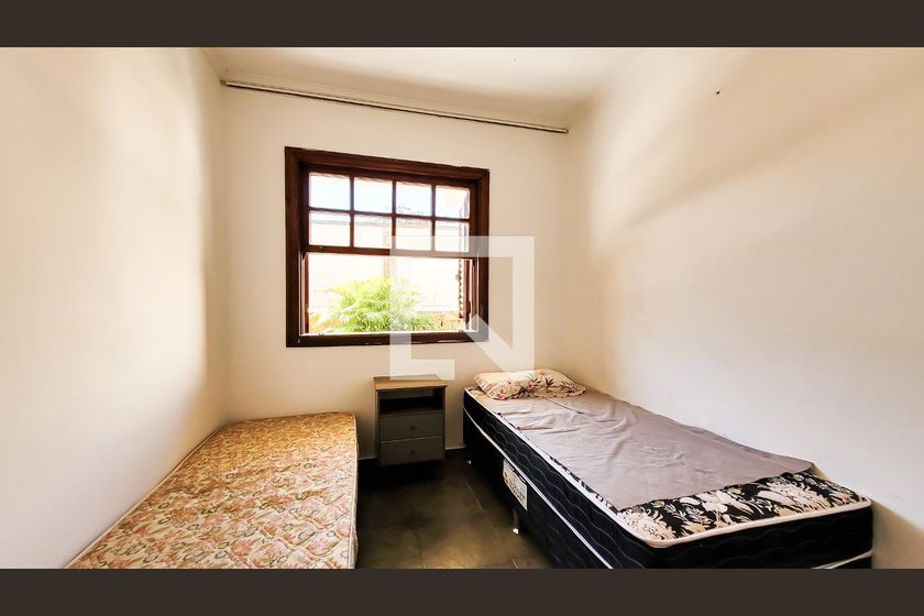 Casa à Venda - Jardim Flamboyant, 4 Quartos,  498 m2 em , Campinas - sp | SoloBR