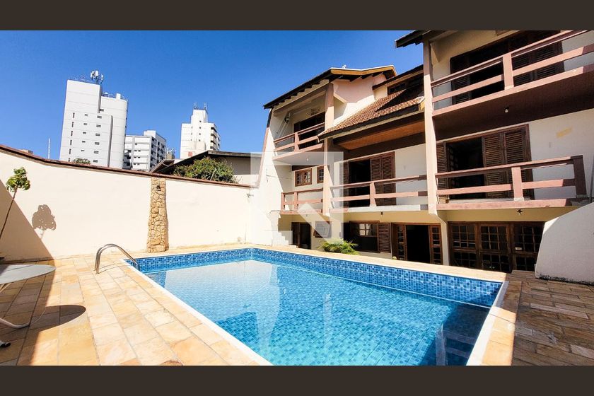 Casa à Venda - Jardim Flamboyant, 4 Quartos,  498 m2 em , Campinas - sp | SoloBR