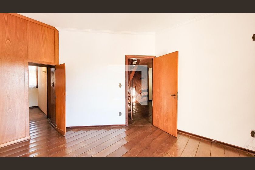 Casa à Venda - Jardim Flamboyant, 4 Quartos,  498 m2 em , Campinas - sp | SoloBR