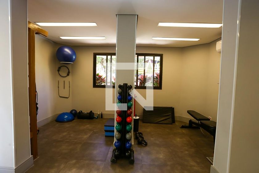 Apartamento, 3 quartos, 200 m² - Foto 143