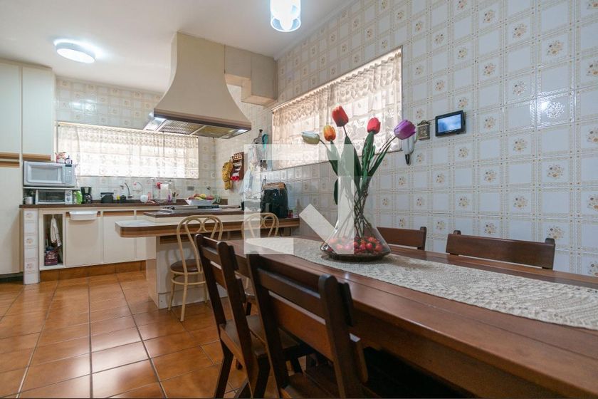 Casa, 3 quartos, 230 m² - Foto 33