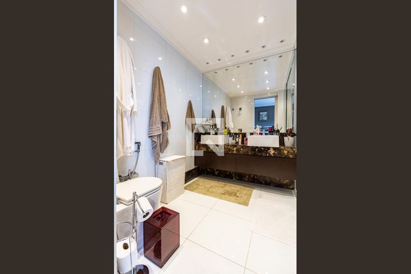 Apartamento, 4 quartos, 221 m² - Foto 45