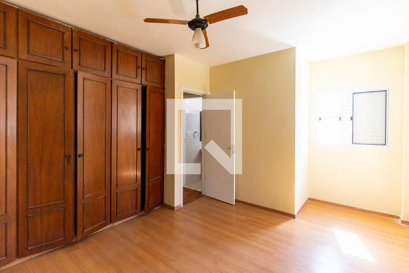 Casa, 4 quartos, 270 m² - Foto 23