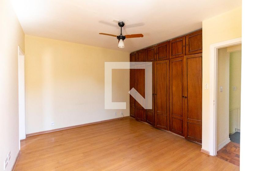 Casa, 4 quartos, 270 m² - Foto 21