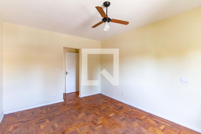 Casa, 4 quartos, 270 m² - Foto 43