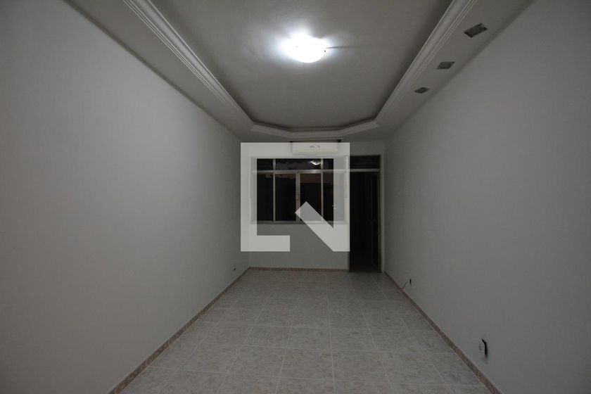 2-Bedroom Apartment for Sale in Penha Circular, Rio de Janeiro for R$ 280,000.00