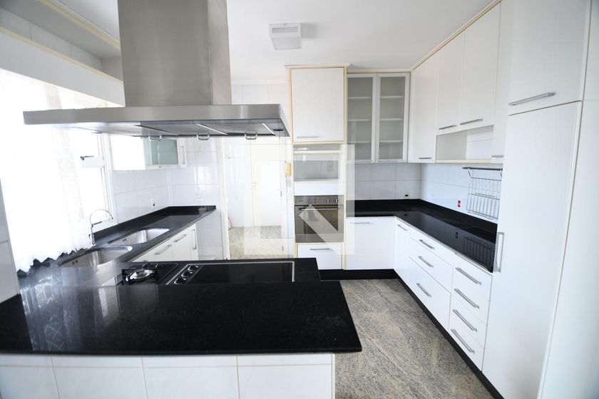 Apartamento à Venda - Mansões Santo Antônio, 4 Quartos,  213 m2 em , Campinas - sp | SoloBR