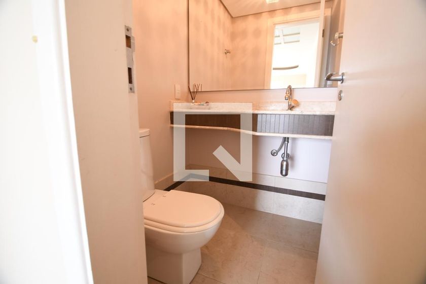 Apartamento à Venda - Mansões Santo Antônio, 4 Quartos,  213 m2 em , Campinas - sp | SoloBR