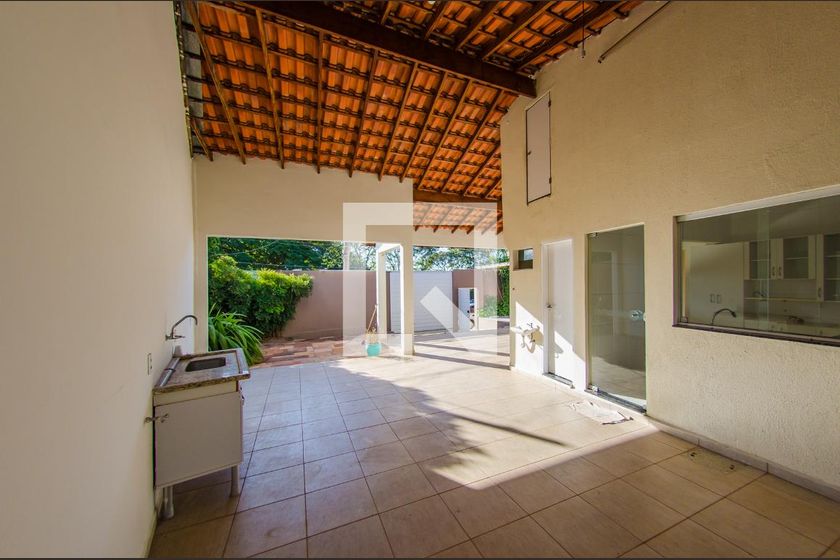 Casa à Venda - Jardim Flamboyant, 3 Quartos,  137 m2 em , Campinas - sp | SoloBR