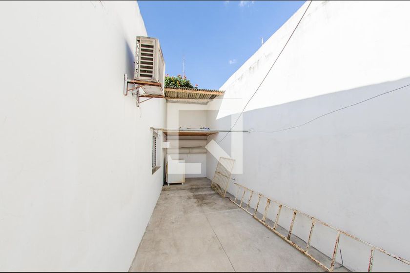Casa à Venda - Jardim Flamboyant, 3 Quartos,  137 m2 em , Campinas - sp | SoloBR
