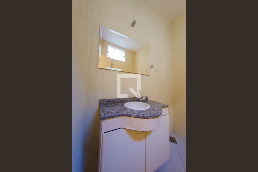 Casa à Venda - Jardim Flamboyant, 3 Quartos,  137 m2 em , Campinas - sp | SoloBR