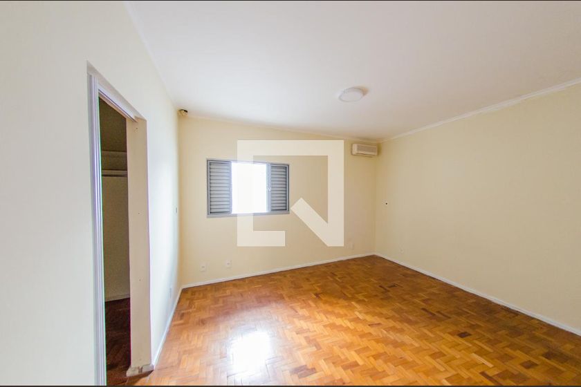 Casa à Venda - Jardim Flamboyant, 3 Quartos,  137 m2 em , Campinas - sp | SoloBR