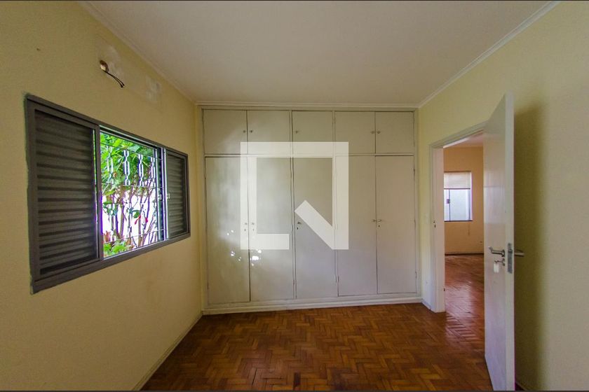 Casa à Venda - Jardim Flamboyant, 3 Quartos,  137 m2 em , Campinas - sp | SoloBR