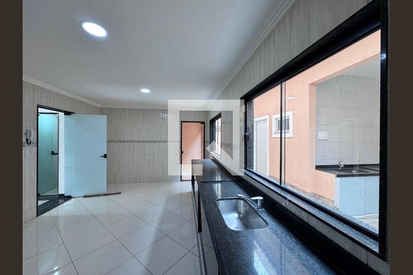 Casa, 4 quartos, 350 m² - Foto 47