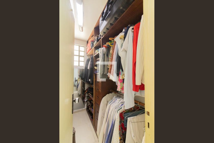 Casa, 3 quartos, 195 m² - Foto 47