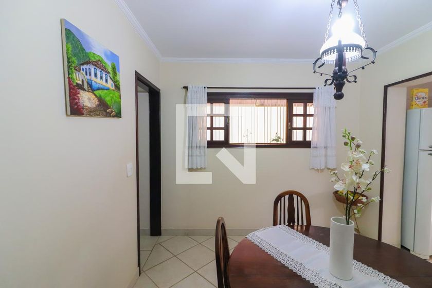 Casa, 3 quartos, 190 m² - Foto 9