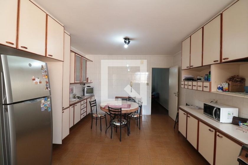 Casa, 3 quartos, 200 m² - Foto 27