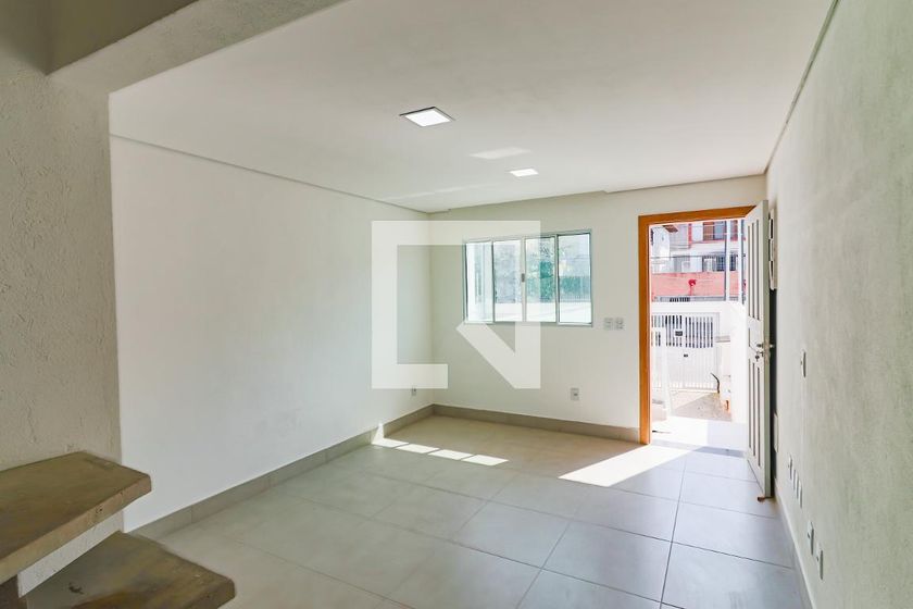 Casa, 2 quartos, 135 m² - Foto 1