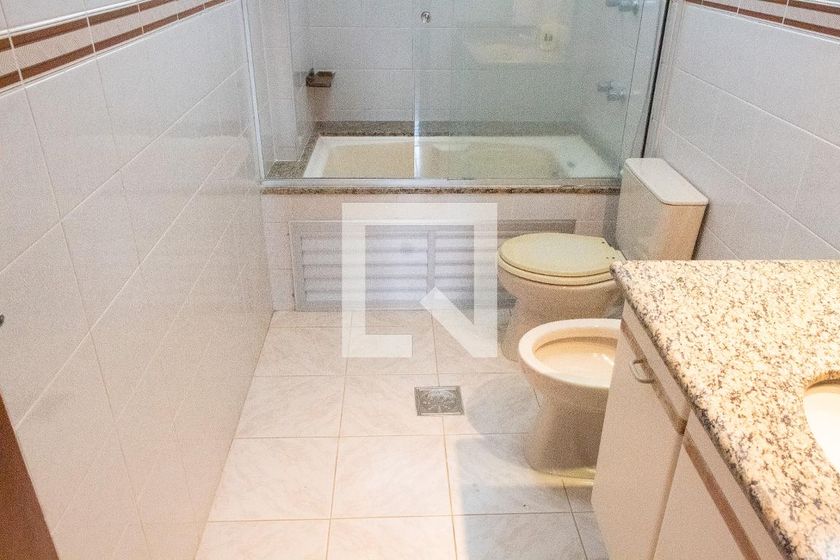 Apartamento à Venda - Jardim Flamboyant, 4 Quartos,  296 m2 em , Campinas - sp | SoloBR