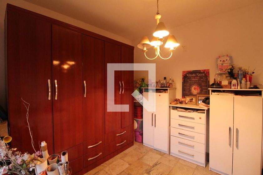 Casa, 4 quartos, 240 m² - Foto 13