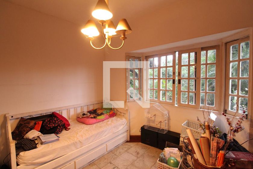 Casa, 4 quartos, 240 m² - Foto 15