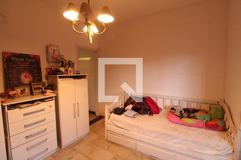 Casa, 4 quartos, 240 m² - Foto 17