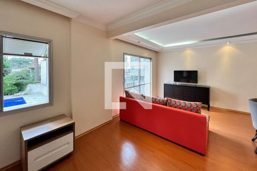 Apartamento com 2 quartos Ã  venda em Vila Olímpia, São Paulo