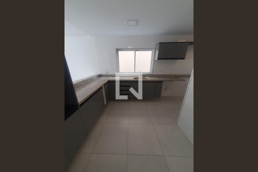 Casa, 4 quartos, 240 m² - Foto 25