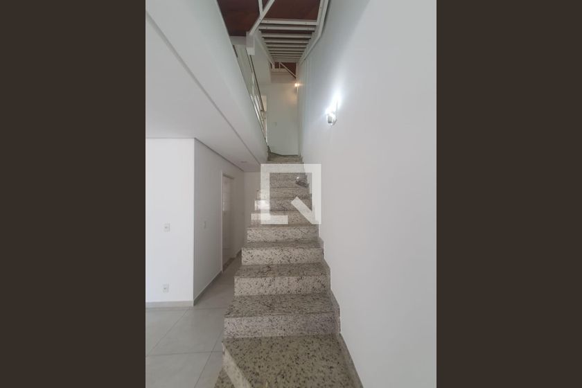 Casa, 4 quartos, 240 m² - Foto 55
