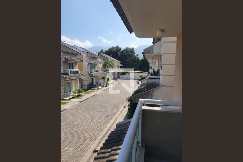 Casa, 4 quartos, 240 m² - Foto 21
