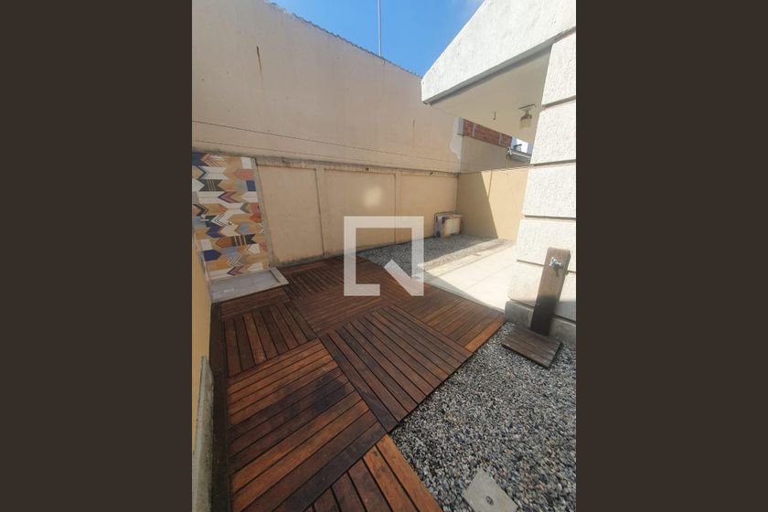 Casa, 4 quartos, 240 m² - Foto 43