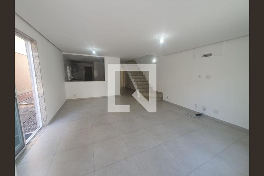 Casa, 4 quartos, 240 m² - Foto 57
