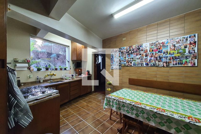 Casa, 4 quartos, 300 m² - Foto 43