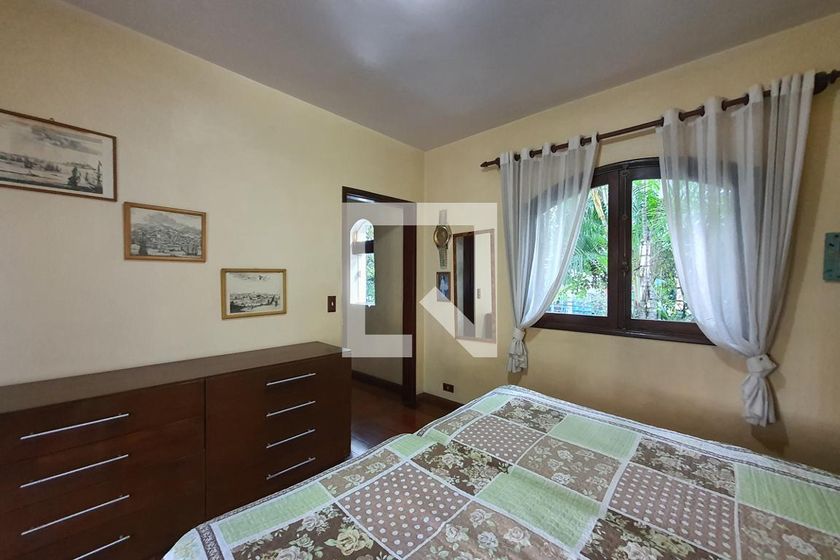 Casa, 4 quartos, 300 m² - Foto 15