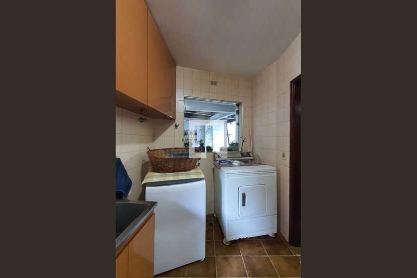 Casa, 4 quartos, 300 m² - Foto 47