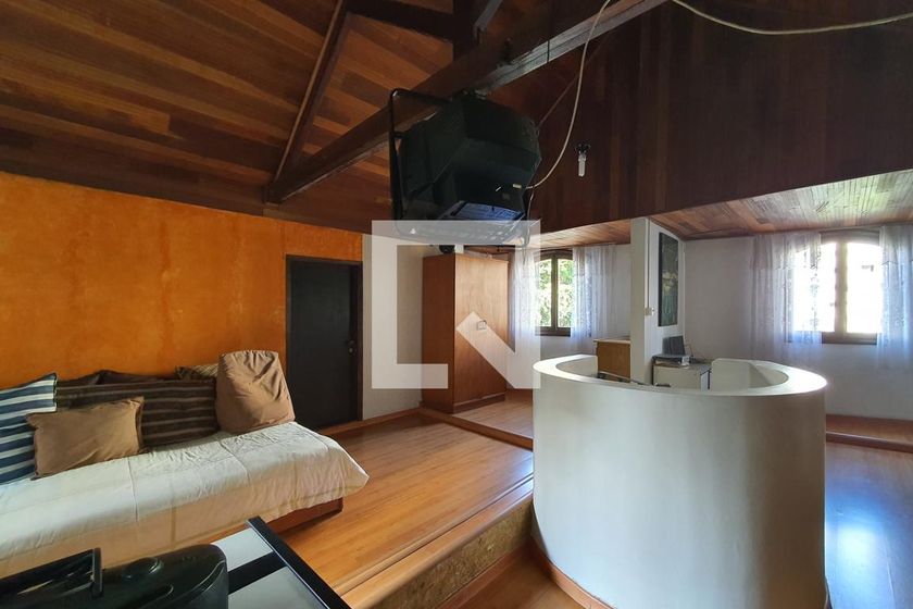 Casa, 4 quartos, 300 m² - Foto 40