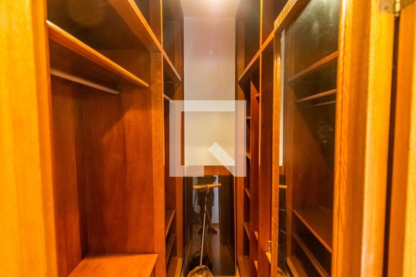 Casa, 3 quartos, 250 m² - Foto 41